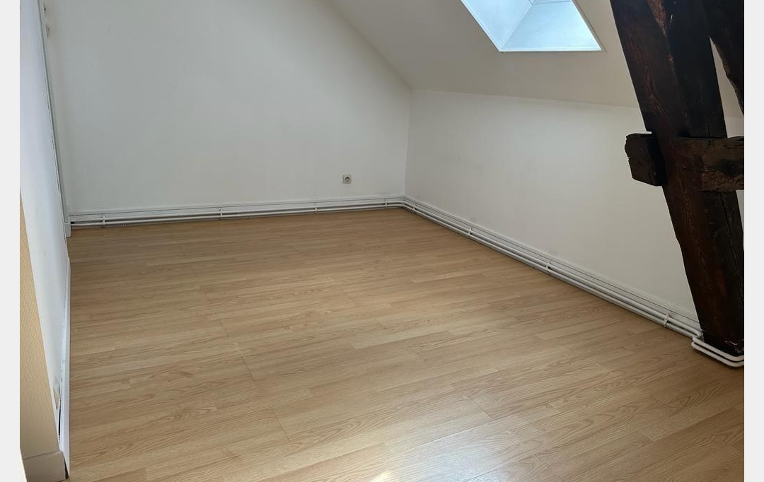 Annonces NEVERS : Appartement | NEVERS (58000) | 39 m2 | 550 &euro; 